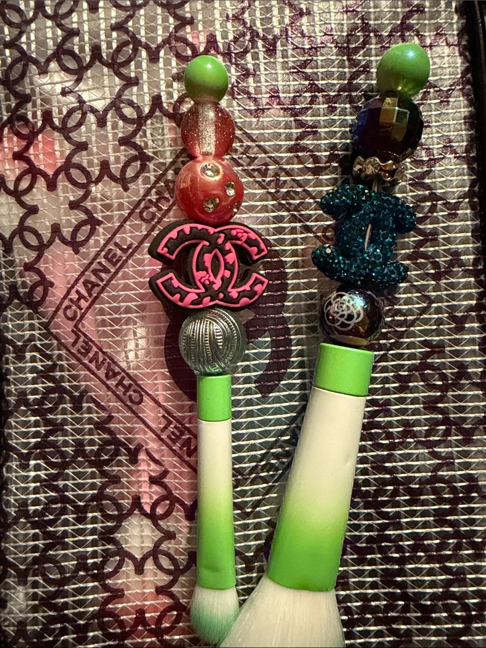 Pen/pencil or makeup brush holder along with brushes and pen and cosmetic case